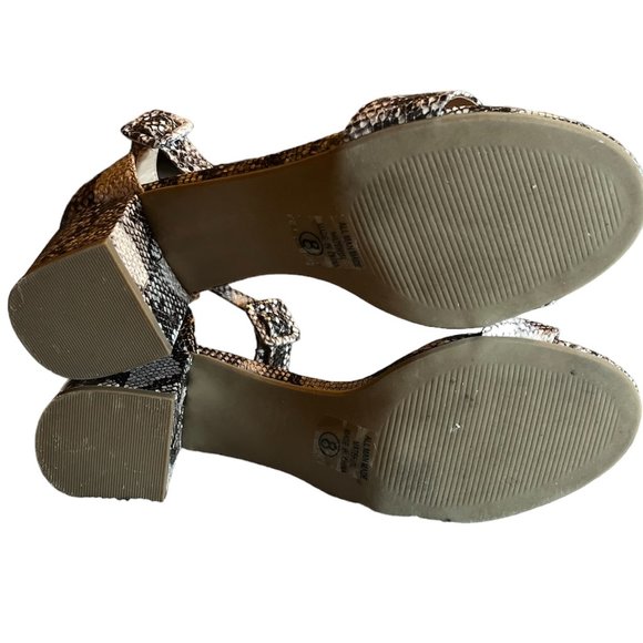 Ankle Strap Sandals Brown Snake Print - Picture 5 of 6